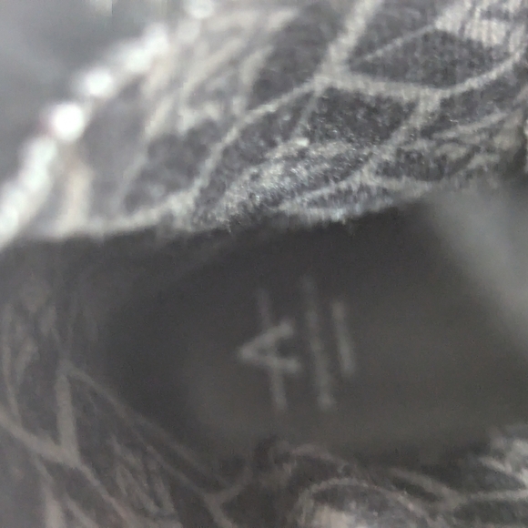 Aquatalia Women's Amalia Weatherproof Boot . - Picture 6 of 10